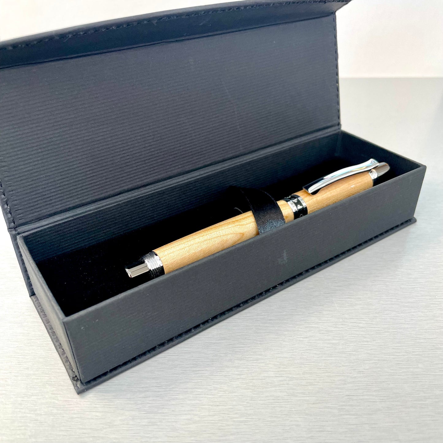 Maleck, Sugar Maple Fountain Pens