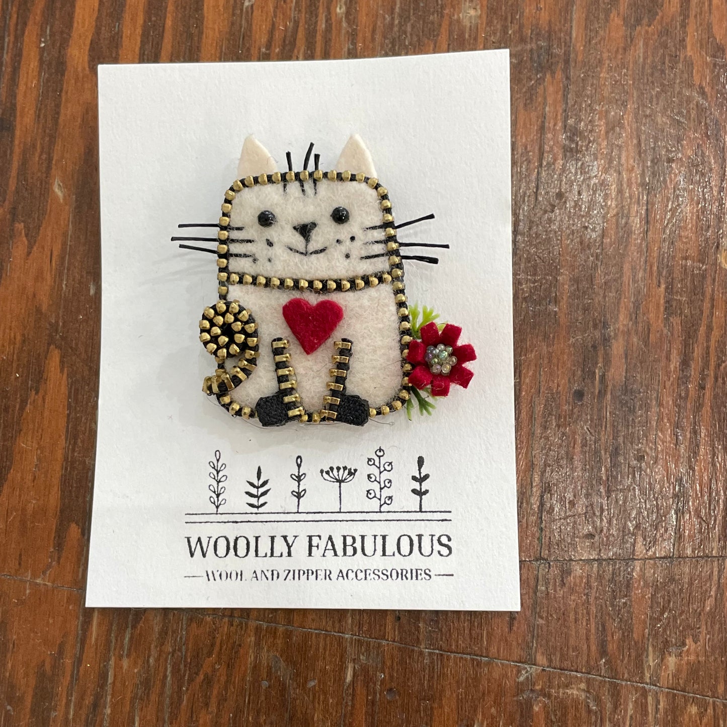 Cat Brooch by Odile Gova