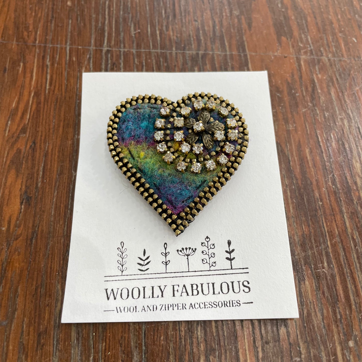 Sparkly Wool & Zipper Heart Brooch by Odile Gova