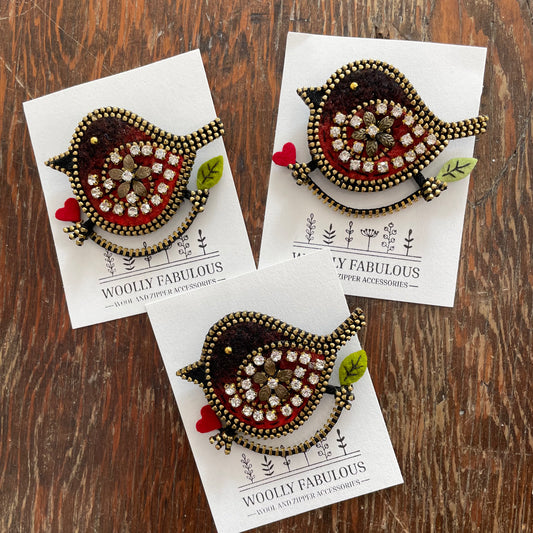 Bird Brooch by Odile Gova