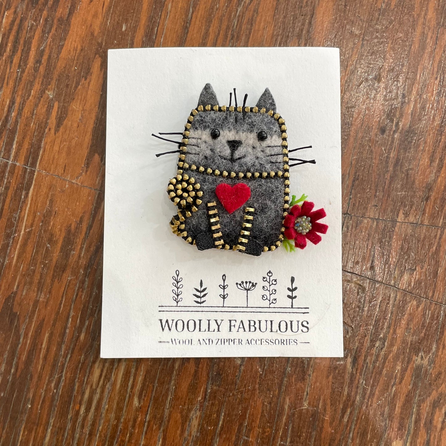 Cat Brooch by Odile Gova