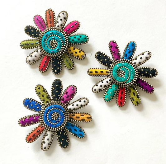 Large Multicoloured Daisy Brooch by Odile Gova