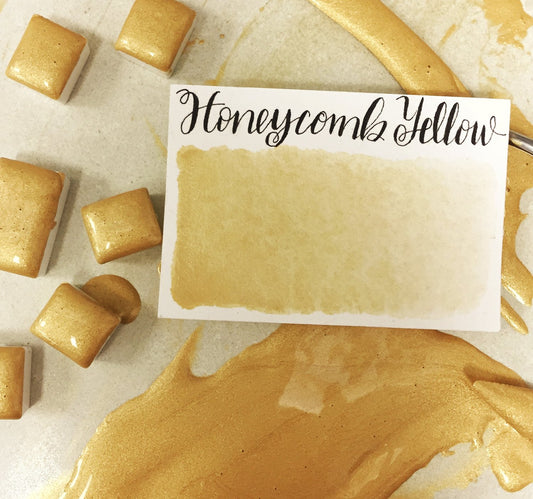 Stoneground - Honeycomb Yellow (Pearlescent Colour - Half Pan)